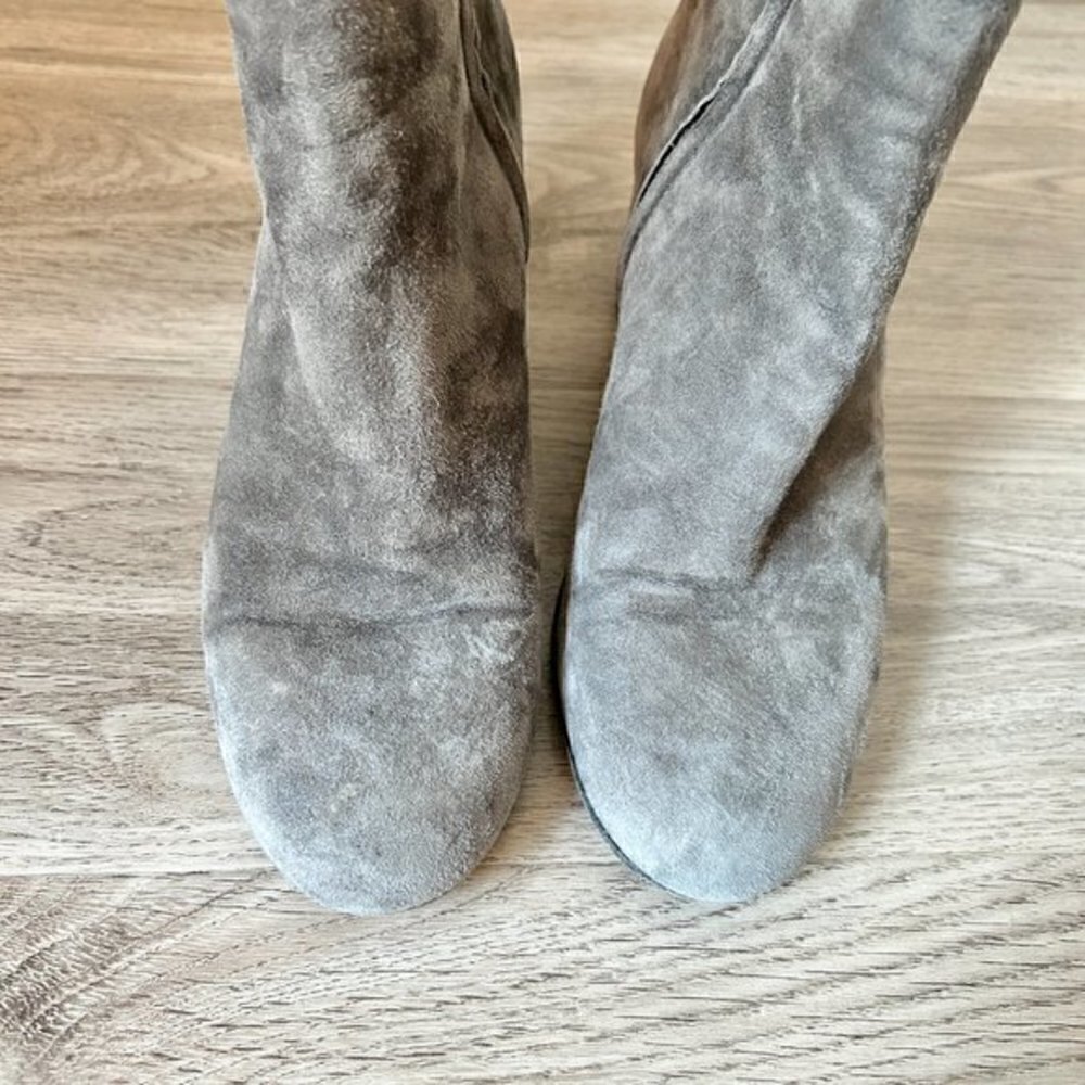 Vince Women's Blakely Suede Bootie in Steel Size 7 - Picture 4 of 9